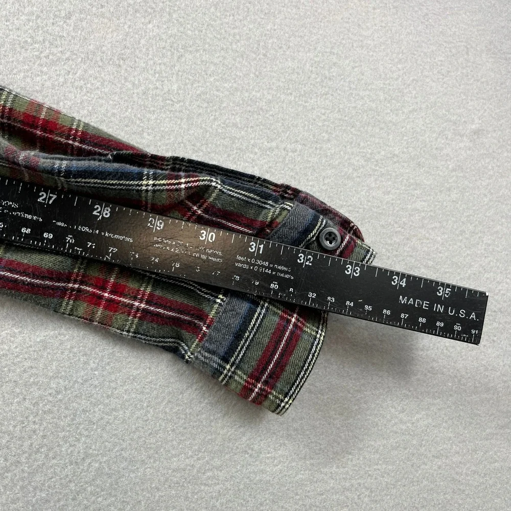 LL Bean Flannel Shirt Mens L Gray Red Scotch Plaid Traditional Outdoor Heritage